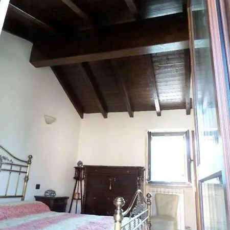 La Corte Virginia Apartment